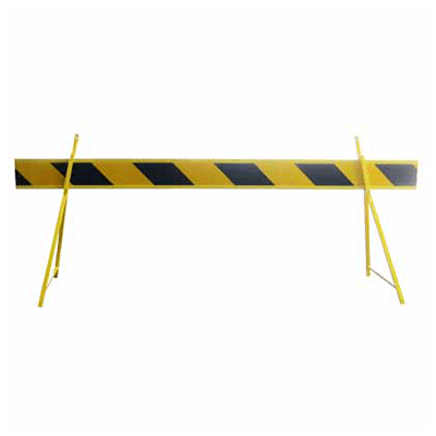 Barrier with Triangular Metal Legs – 2500mm